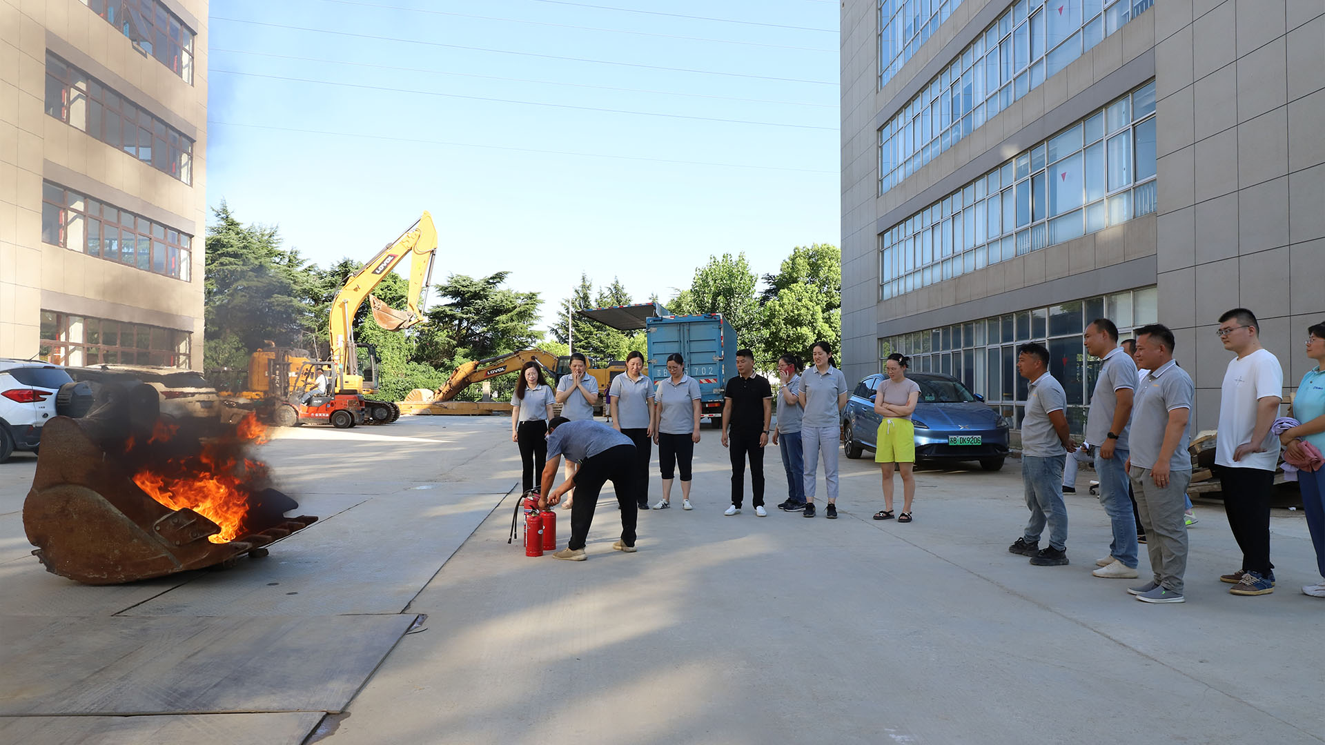 以演筑“防”，防范未“燃”丨銳馬開展消防安全應急救援演練